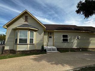 200 Mulberry St, Brenham, TX 77833