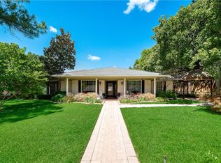 1808 Hillvalley Dr, Arlington, TX 76013
