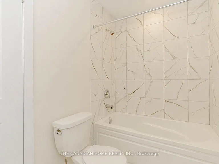 10 Sunflower Cres — Photo 40