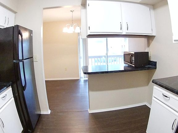 3rd image of 4309 S Semoran Blvd APT 4