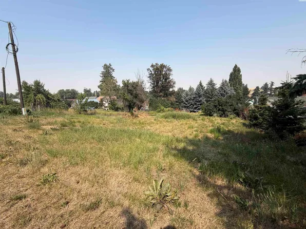 111 S High St, Uniontown, WA 99179