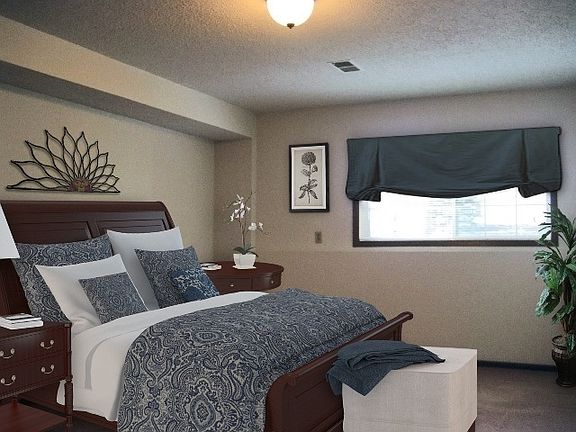 3rd image of 13329 Parkwood Dr APT 4