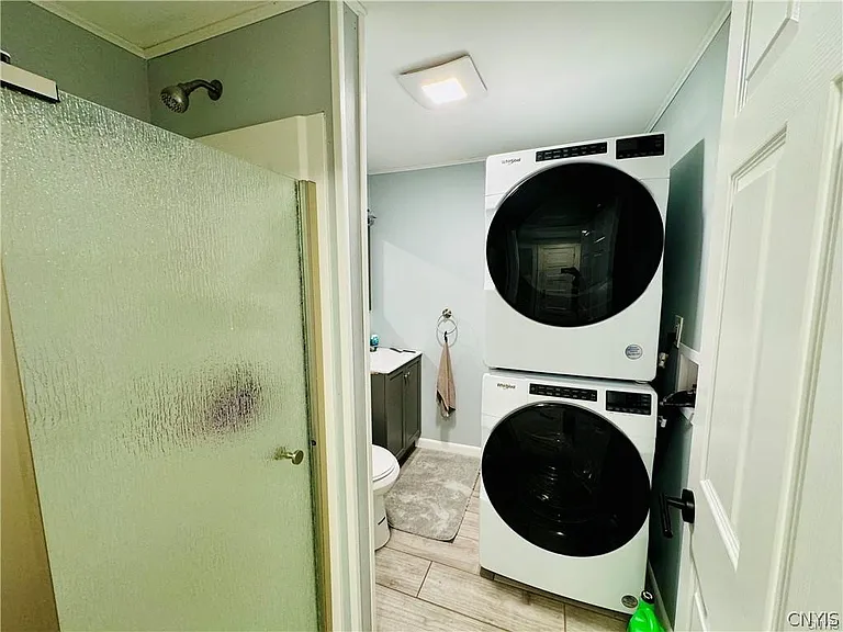 415 Franklin St — Photo 10