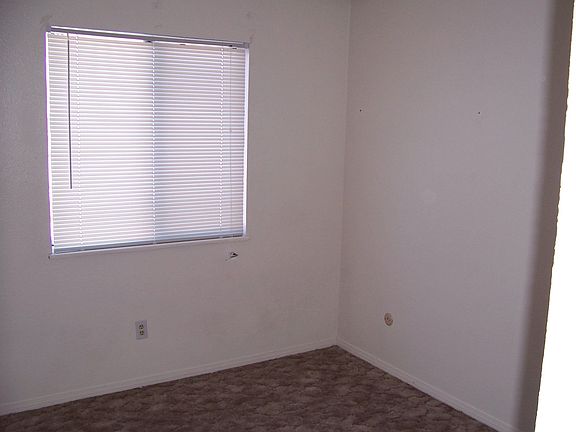 4th image of 1512 12th Ave APT 5