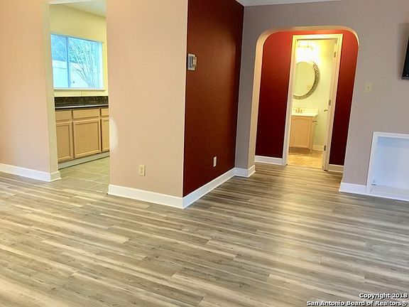 5th image of 2724 Westover Cir