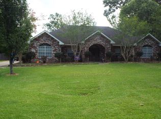 1110 Caesars Ct, Lake Charles, LA 70611