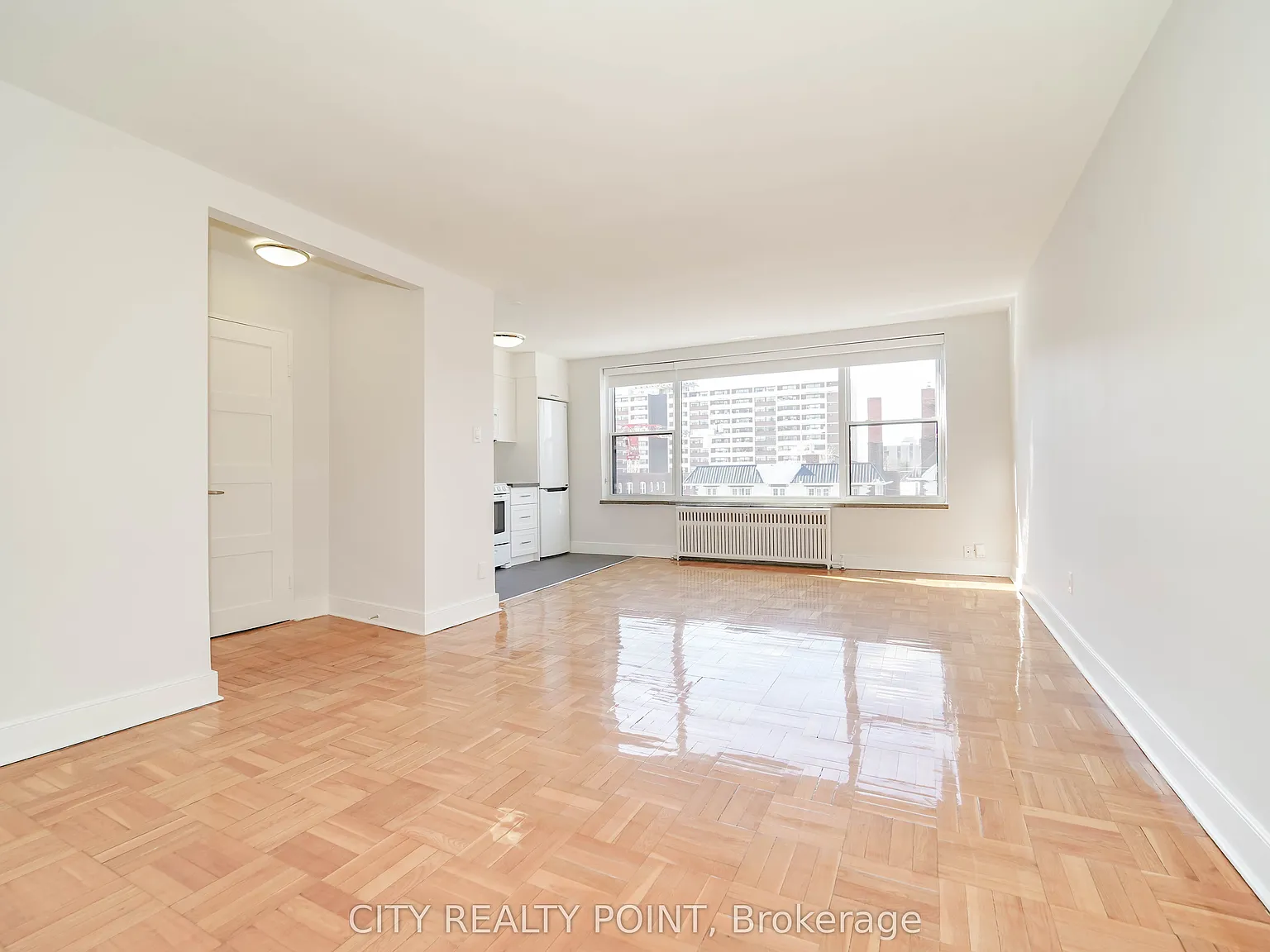 Studio, $1,950 — Photo 3