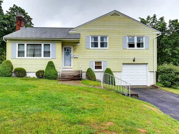 47 Hoffman Road, Manchester, CT 06042