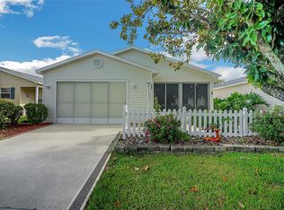 484 Hildalgo Dr, The Villages, FL 32159