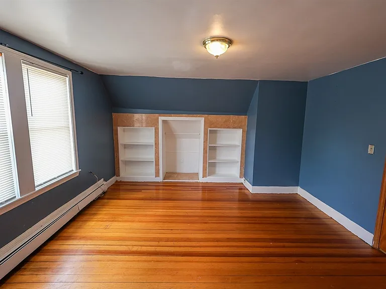 7 Gayland St #3 — Photo 8