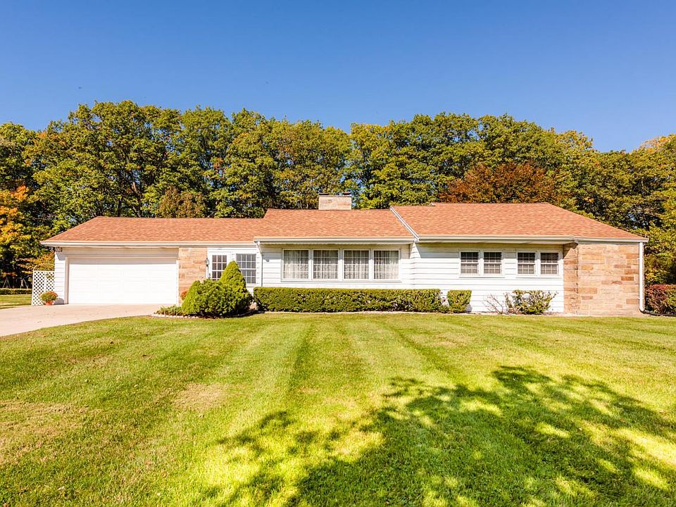 1st image of 1123 Lydia Dr