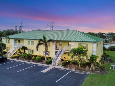 944 Capri Isles Blvd APT 201, Venice, FL, 34292