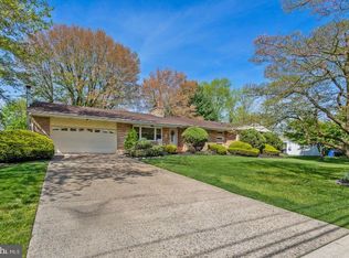 7 Spruce Ln, Marlton, NJ 08053