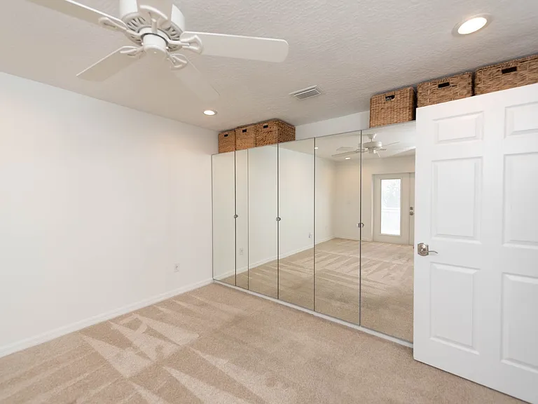 444 Finch Dr — Photo 55