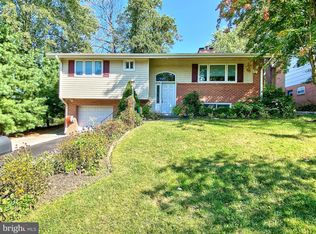 811 Beaverbank Cir, Towson, MD 21286