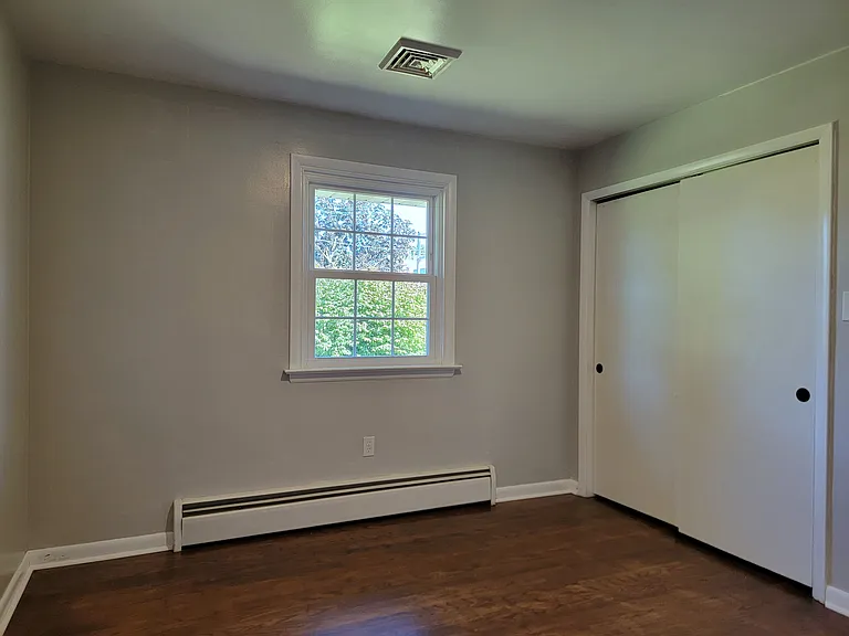 2422 New Holland Pike — Photo 16