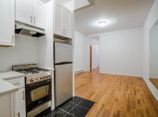 328 W 49th St APT 3RW, New York, NY 10019