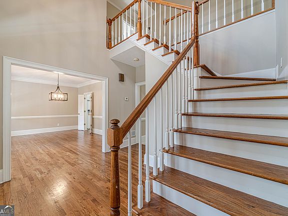 4th image of 3031 Alta Ridge Way