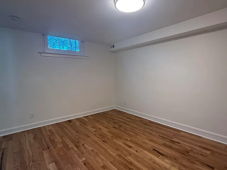 747 S 5th St #12 — Photo 12