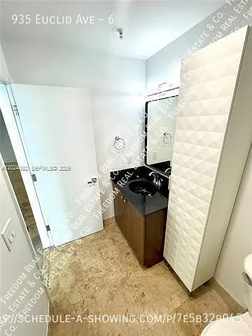 935 Euclid Ave #6 — Photo 8