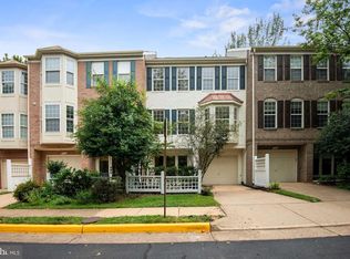9396 Van Arsdale Dr, Vienna, VA 22181