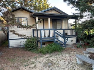 887 61st St, Oakland, CA 94608