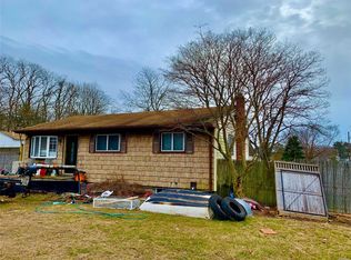 22 Jackson Ave, Brentwood, NY 11717