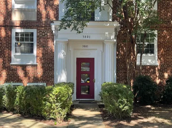 3801 Newark St NW APT A427, Washington, DC 20016