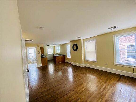 5th image of 1415 N Harrison St #3