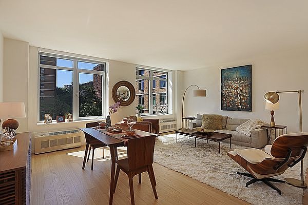 1st image of 180 Myrtle Ave APT 5H