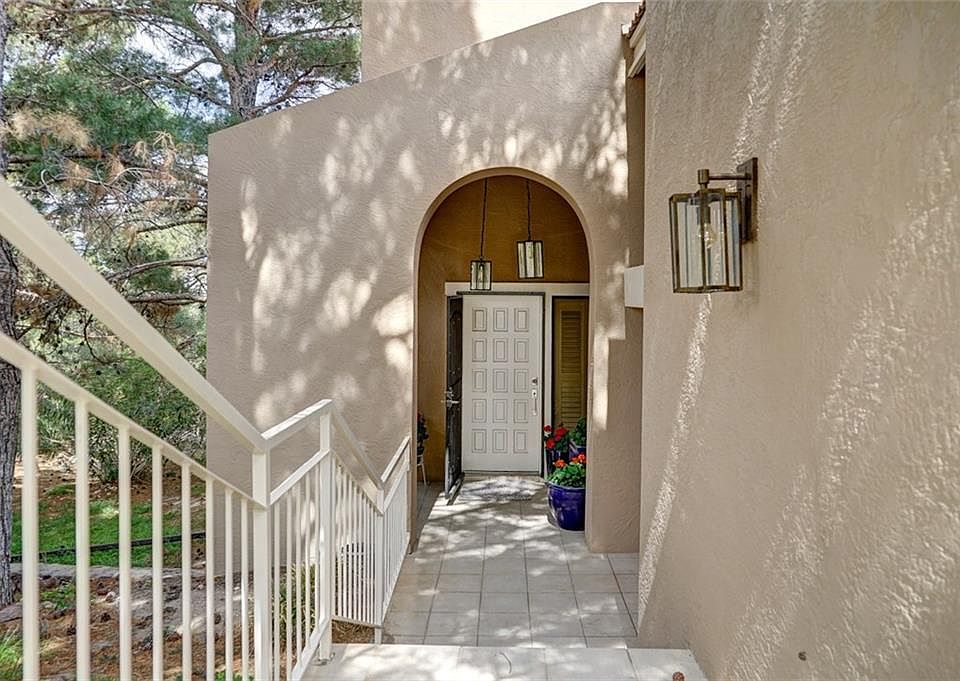 1st image of 5705 Mira Grande Dr