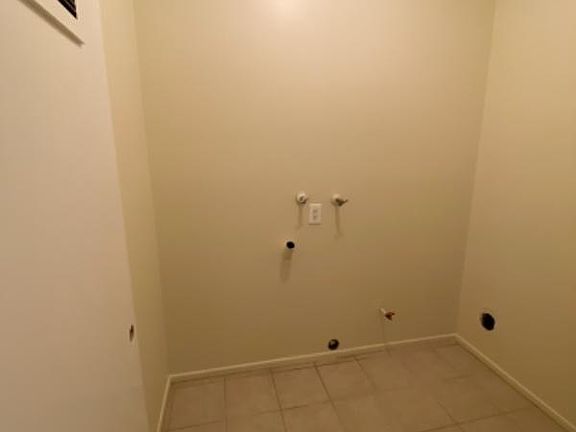2nd image of 606 S Everett St #A