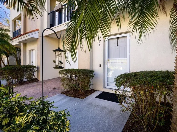 526 101st Ave N, Saint Petersburg, FL 33702