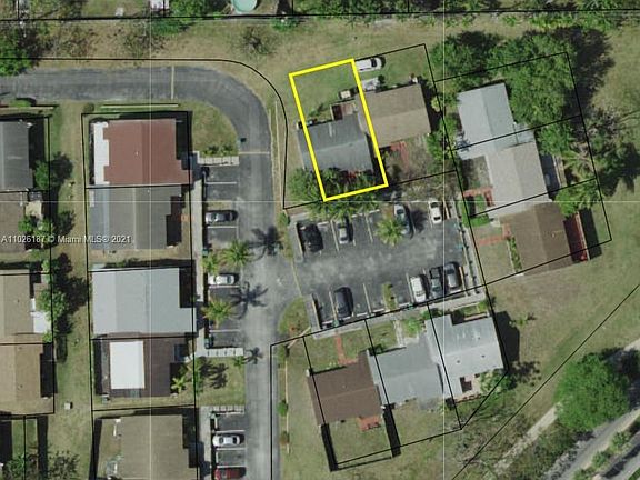 2nd image of 20805 Grouper Dr