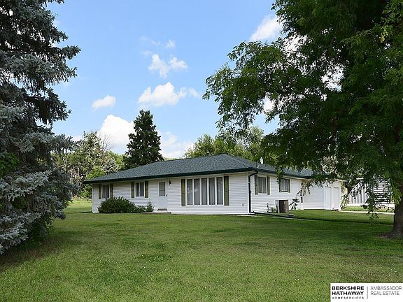 2nd image of 12800 Davey Rd
