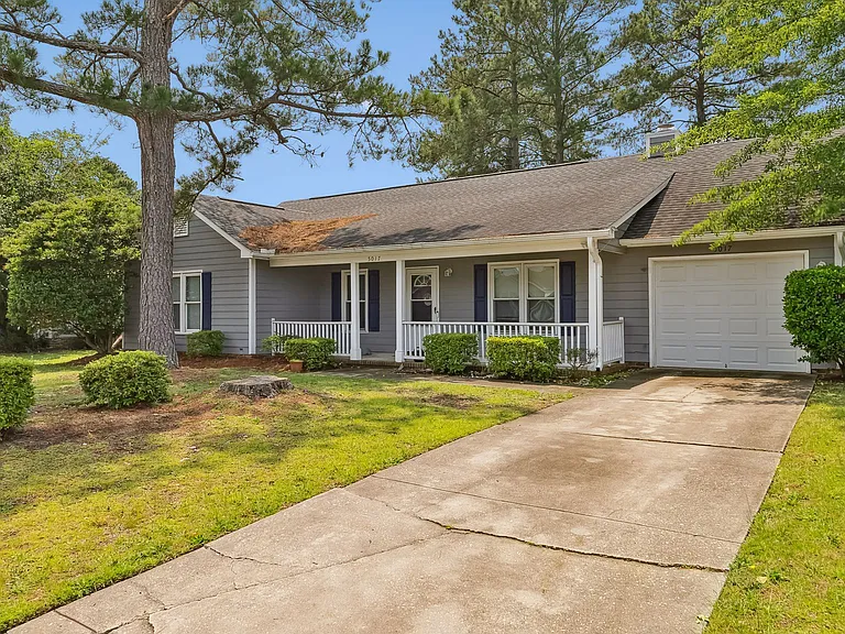 5017 Tangerine Dr — Photo 2