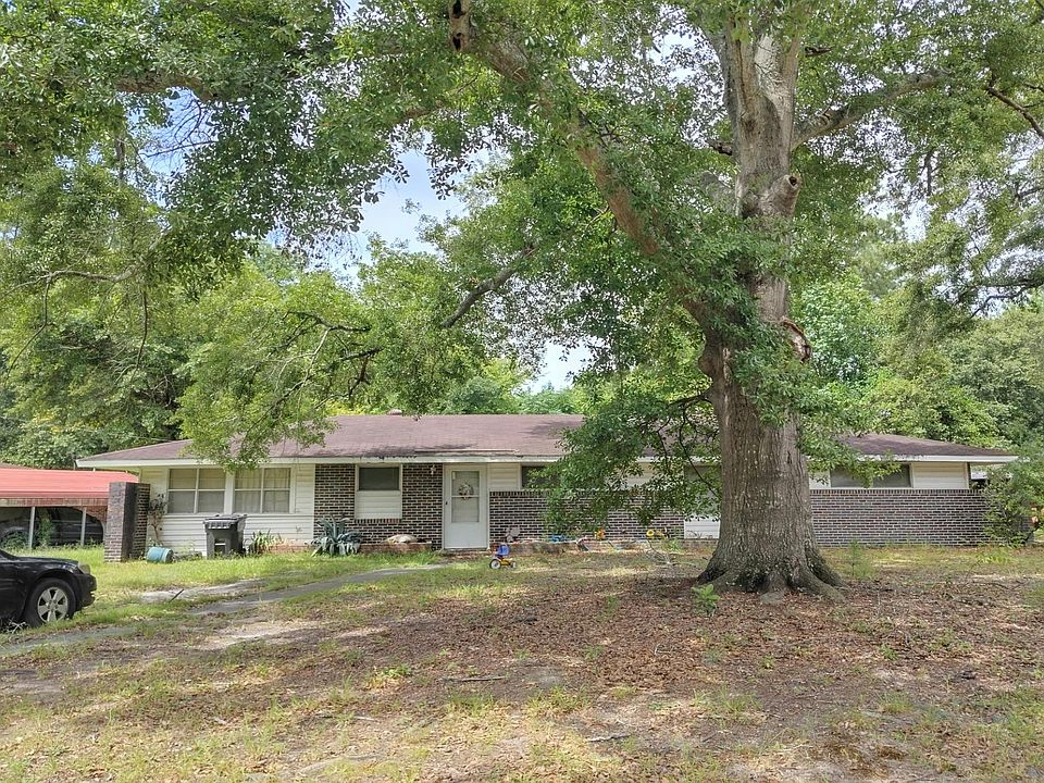 1st image of 1839 Derby Dr