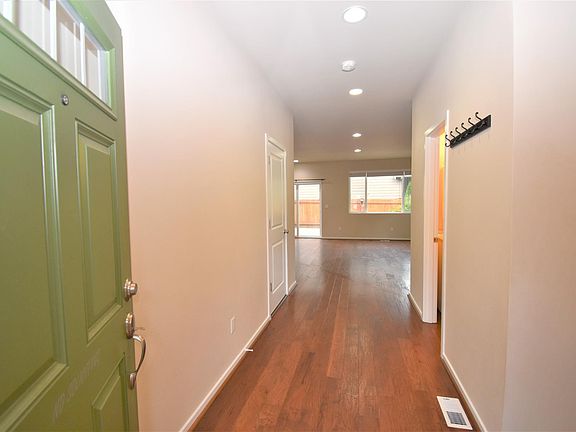 3rd image of 7906 49th St NE