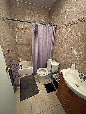 2nd image of 208 E 95th St APT 8