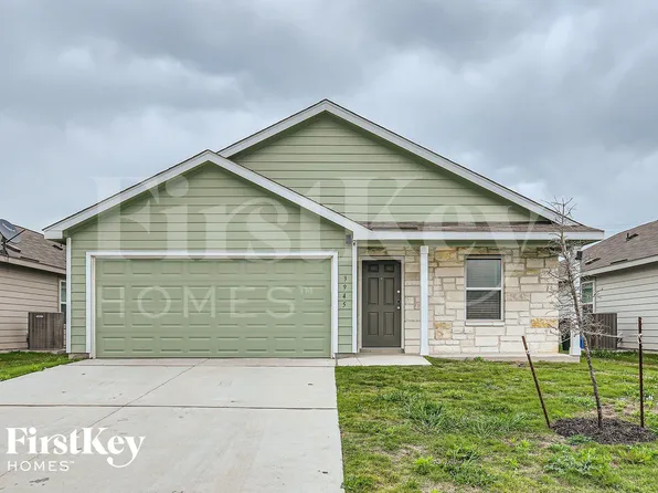 3945 Far Horizon, Seguin, TX 78155