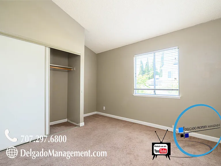 527 Fuchsia Dr — Photo 21