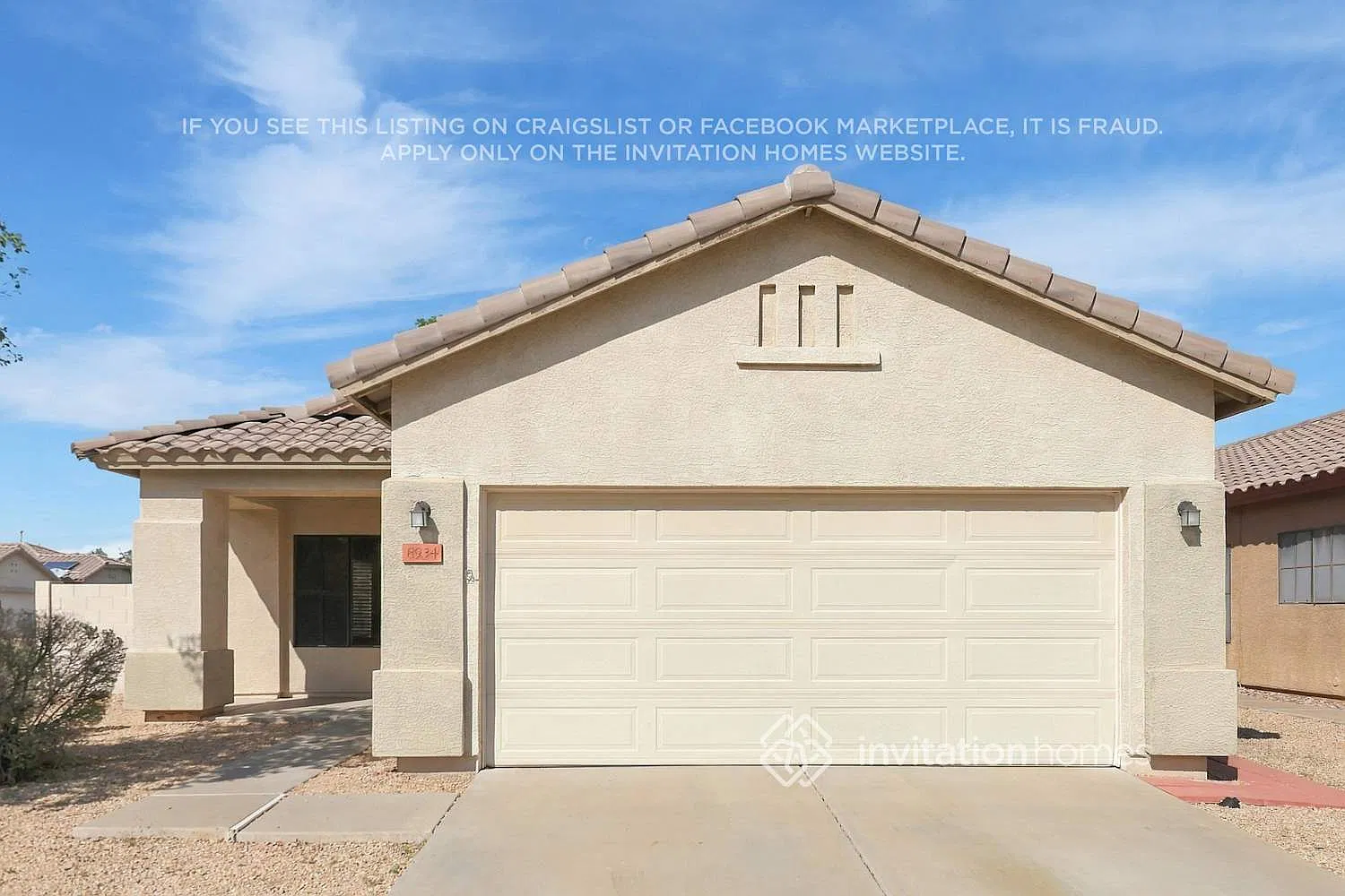 8934 W Paradise Dr Peoria, AZ 85345 — Photo 2