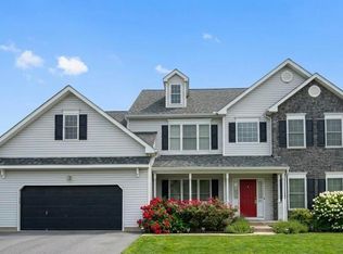 2160 Eagles Landing Dr, Nazareth, PA 18064