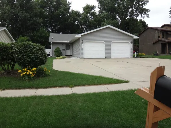 1501 Carolina St, Midland, MI 48642