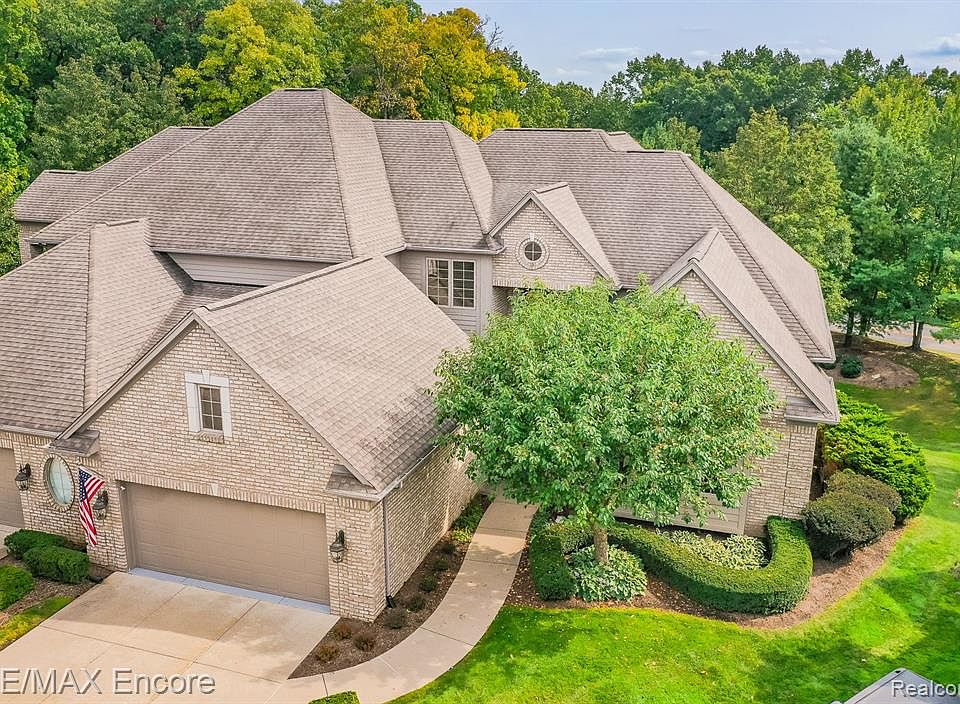 6434 Enclave Dr Clarkston MI Zillow