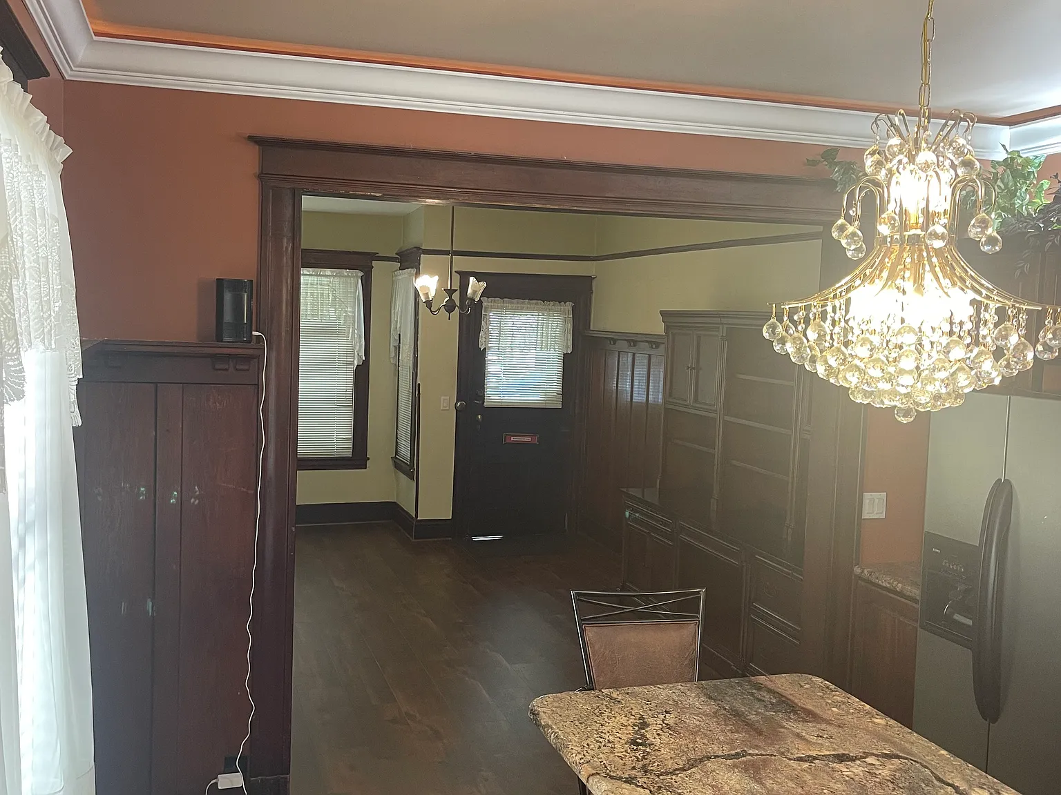 1 bed, 750 sqft, $2,000 — Photo 3