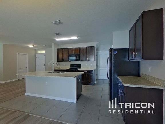 5th image of 10442 Whispering Hammock Dr