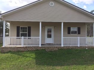 890 Barfield Rd, Cowarts, AL 36321