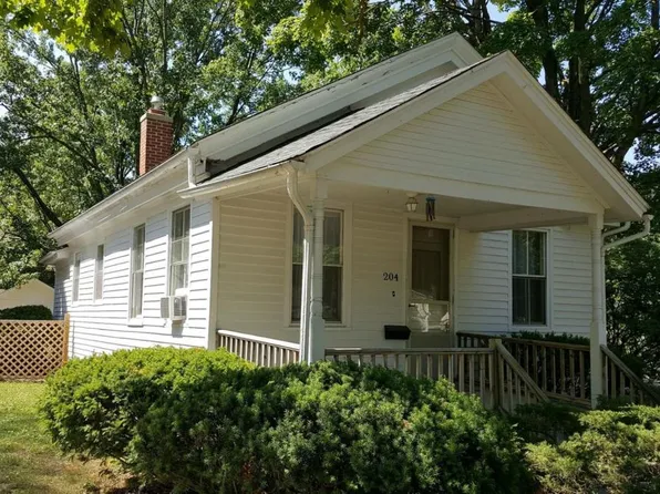 204 Detroit St, Saline, MI 48176