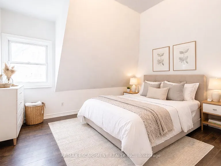 80 Saint Clair Ave #3 — Photo 3